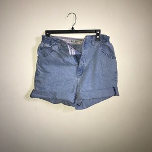 Boyfriend shorts!